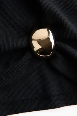 Débardeur avec détail en métal - Noir — photo 3
