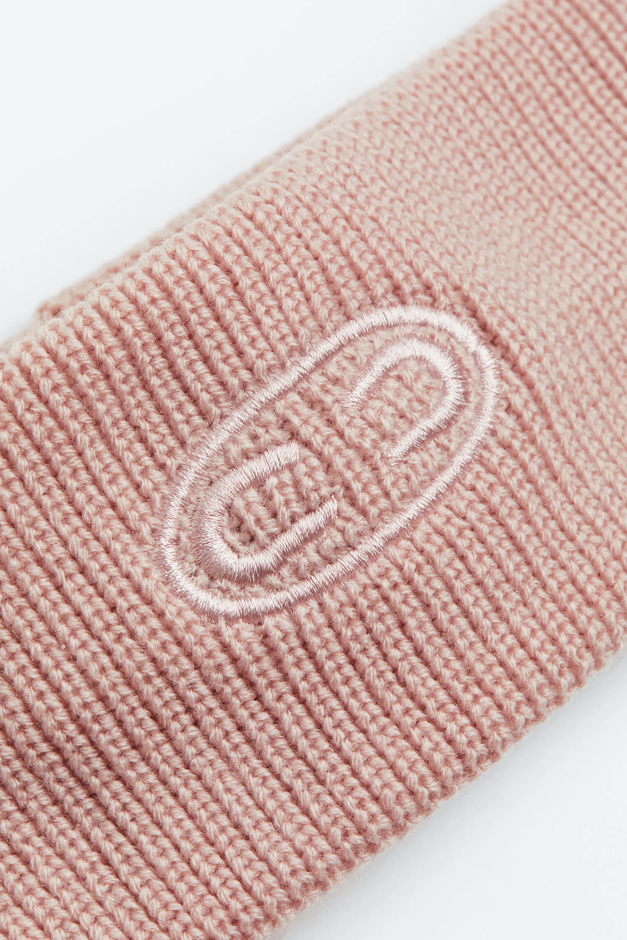 Bandeau brodé en maille côtelée - Rose poudré