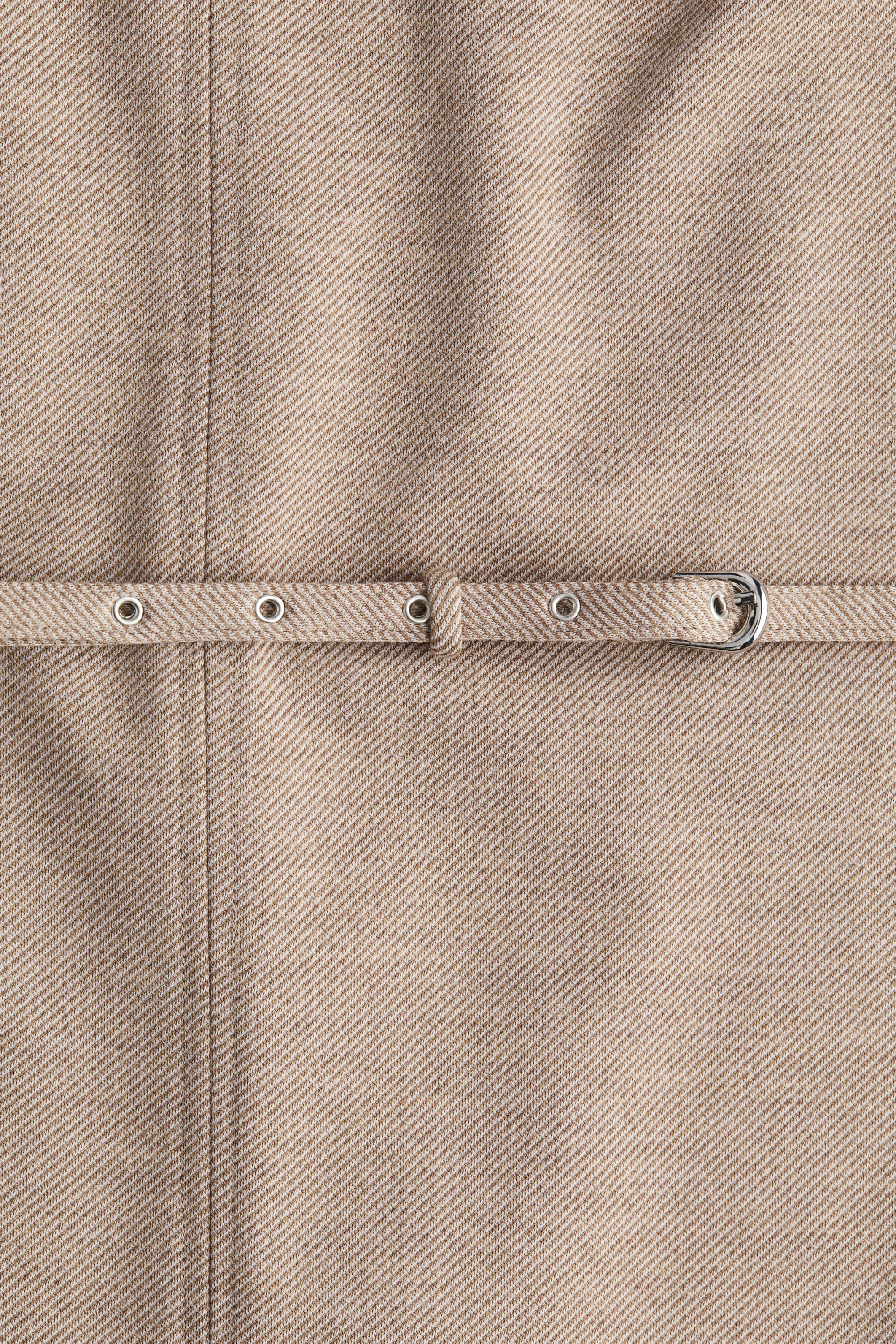 Robe à mancherons avec ceinture - Beige