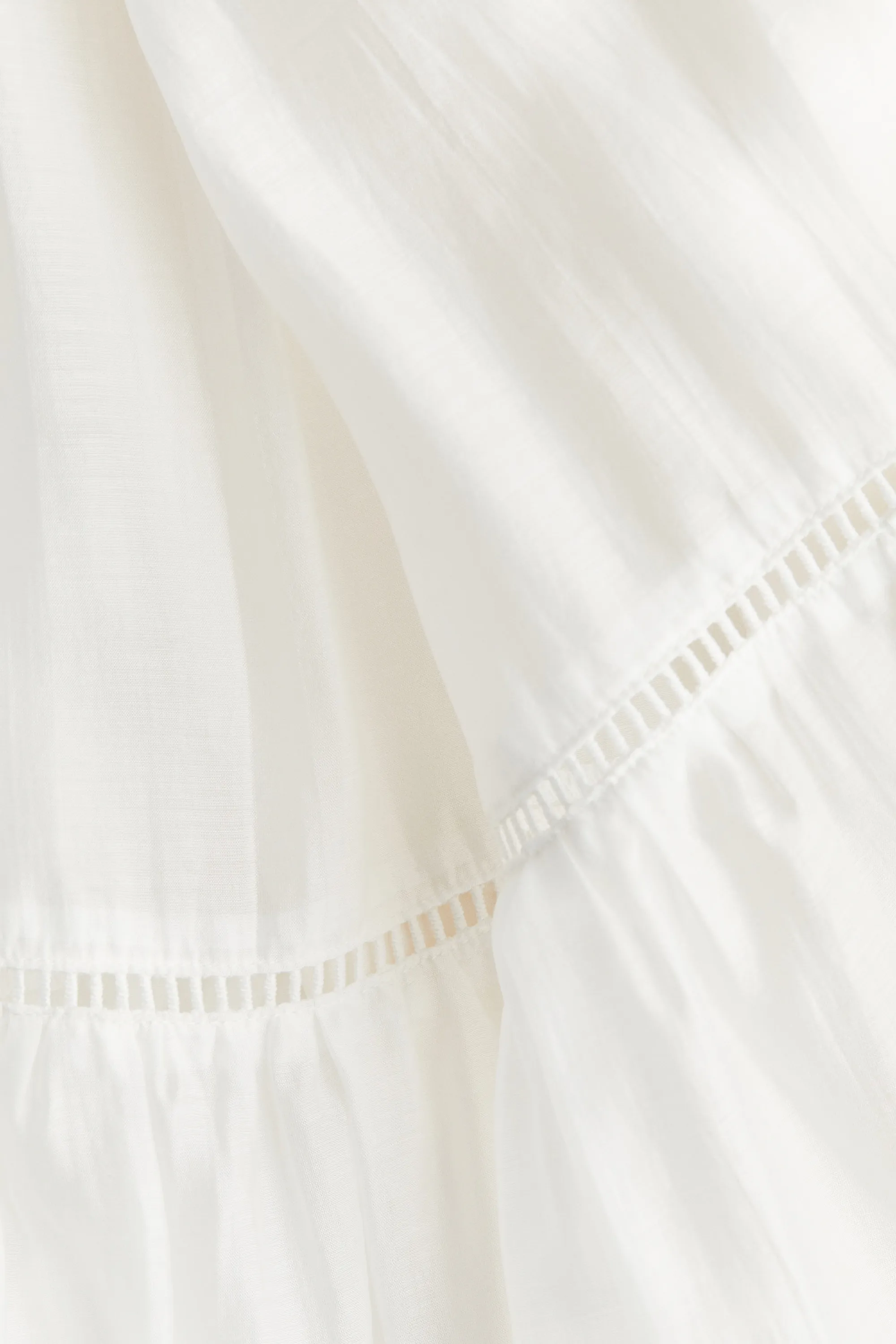 Robe avec dentelle jour échelle - Blanc