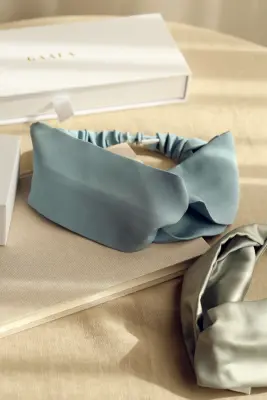 Ivy Thick Silk Headband Gift — photo 3