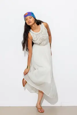 Robe brodée sans manches — photo 2