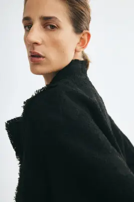 Veste effrangée en tissu bouclette - Noir — photo 2