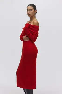 Robe épaules nues - Rouge — photo 3