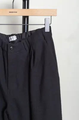Still By Hand – PT07263OS Wool mixed deep tuck pants  – Black — photo 4