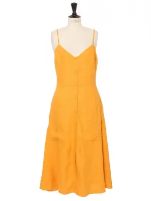 Robe longue à fines bretelles et boutons en lin jaune tournesol Prix boutique 350€ Taille 40 — photo 1