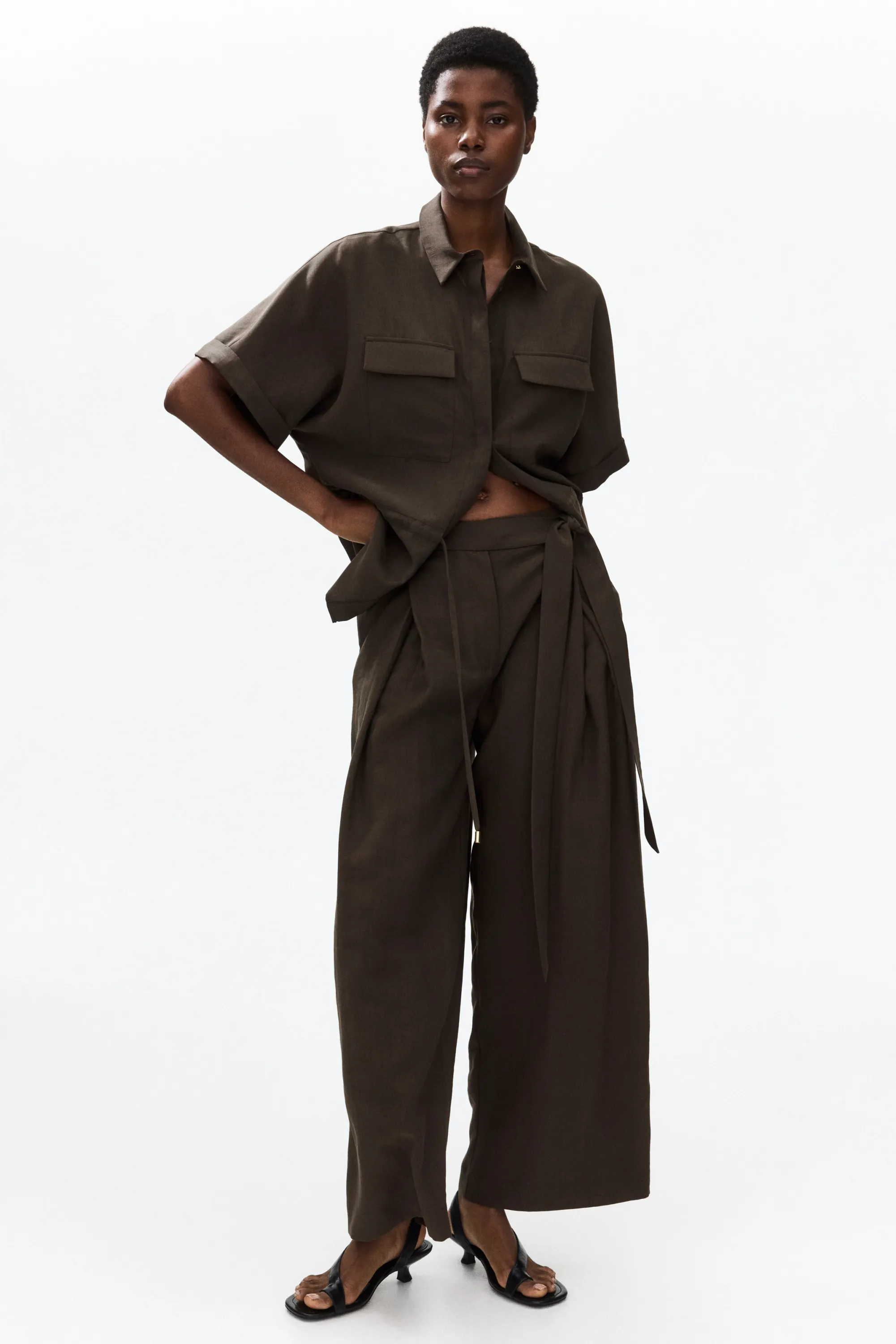 Pantalon en twill avec détail à nouer - Taupe foncé