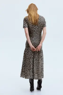 Robe à smocks - Beige clair/imprimé léopard — photo 4