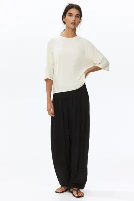 Batwing-sleeved viscose top - Crème — photo 1