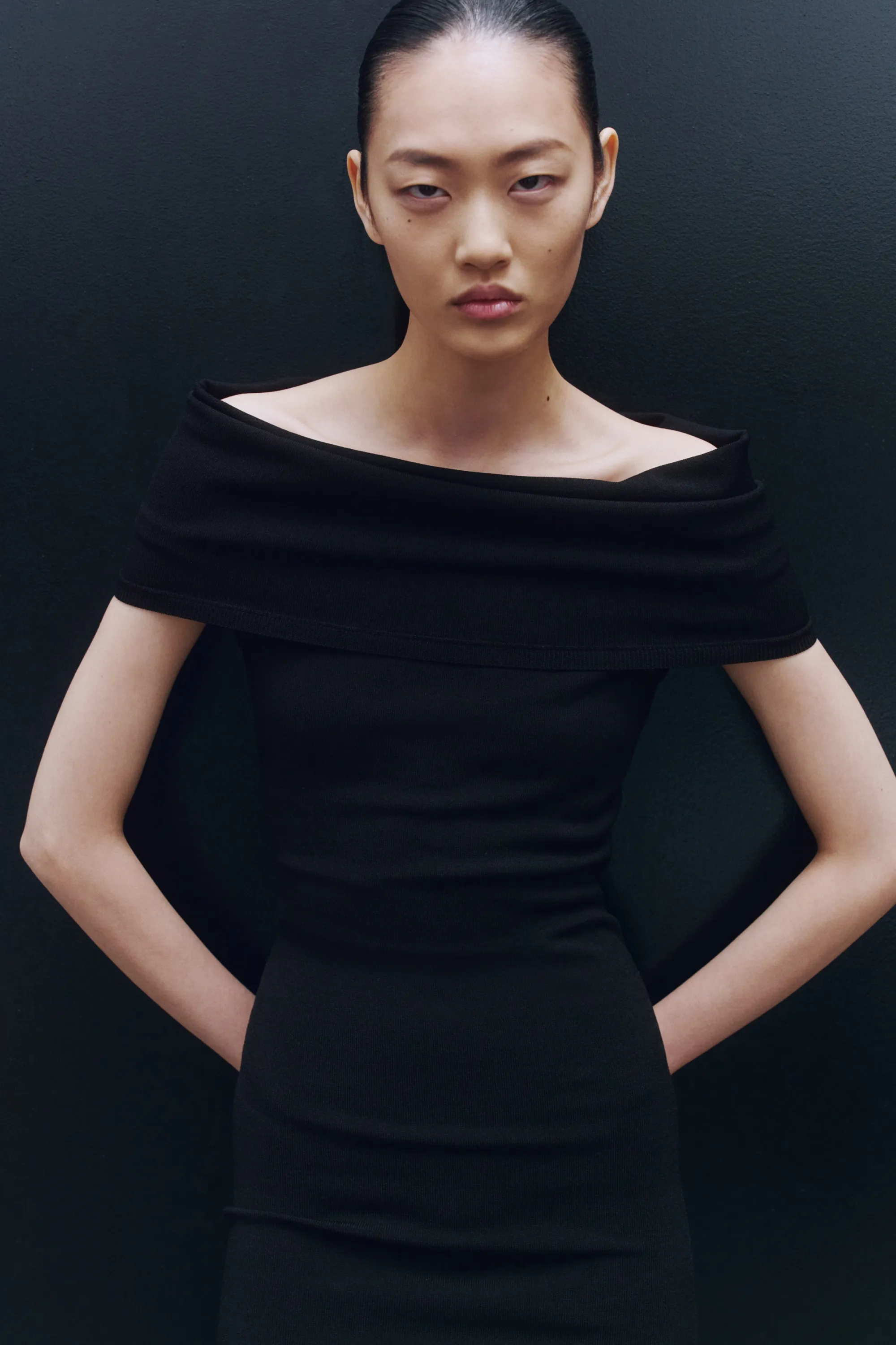 Robe épaules nues en maille fine - Noir