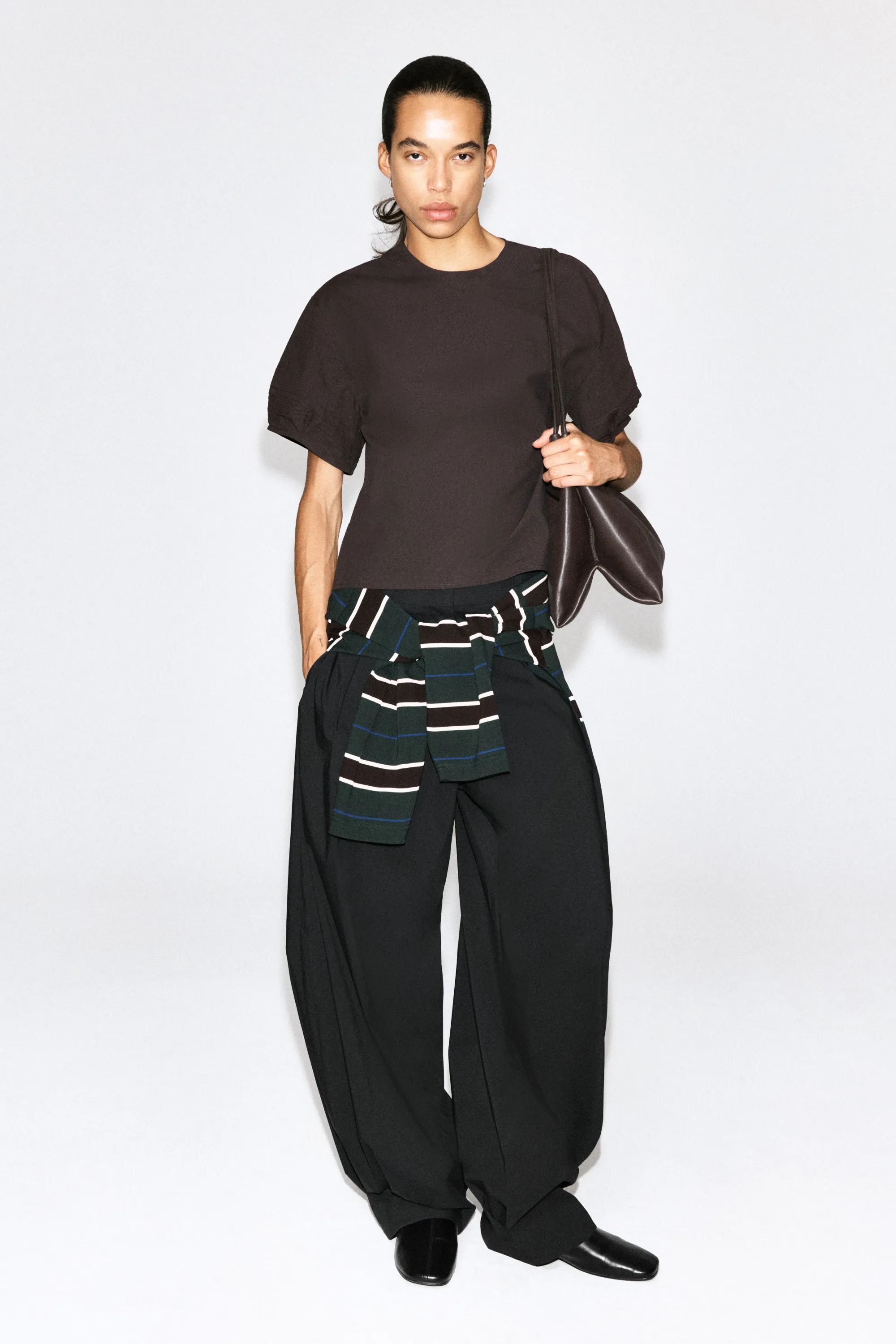 BLOUSE À PLIS NERVURÉS EN COTON - BRUN
