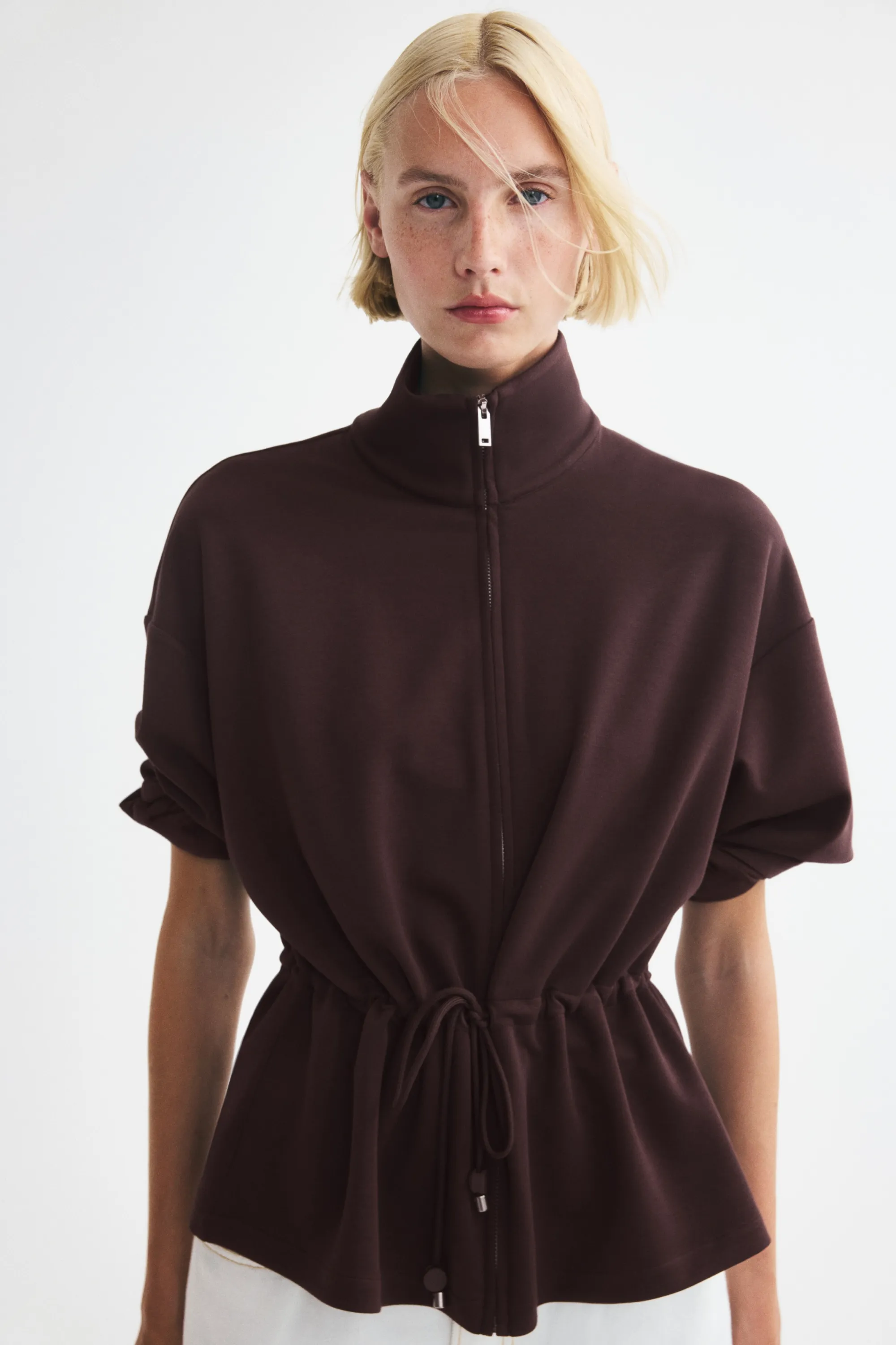 Sweat zippé avec cordon de serrage - Marron foncé
