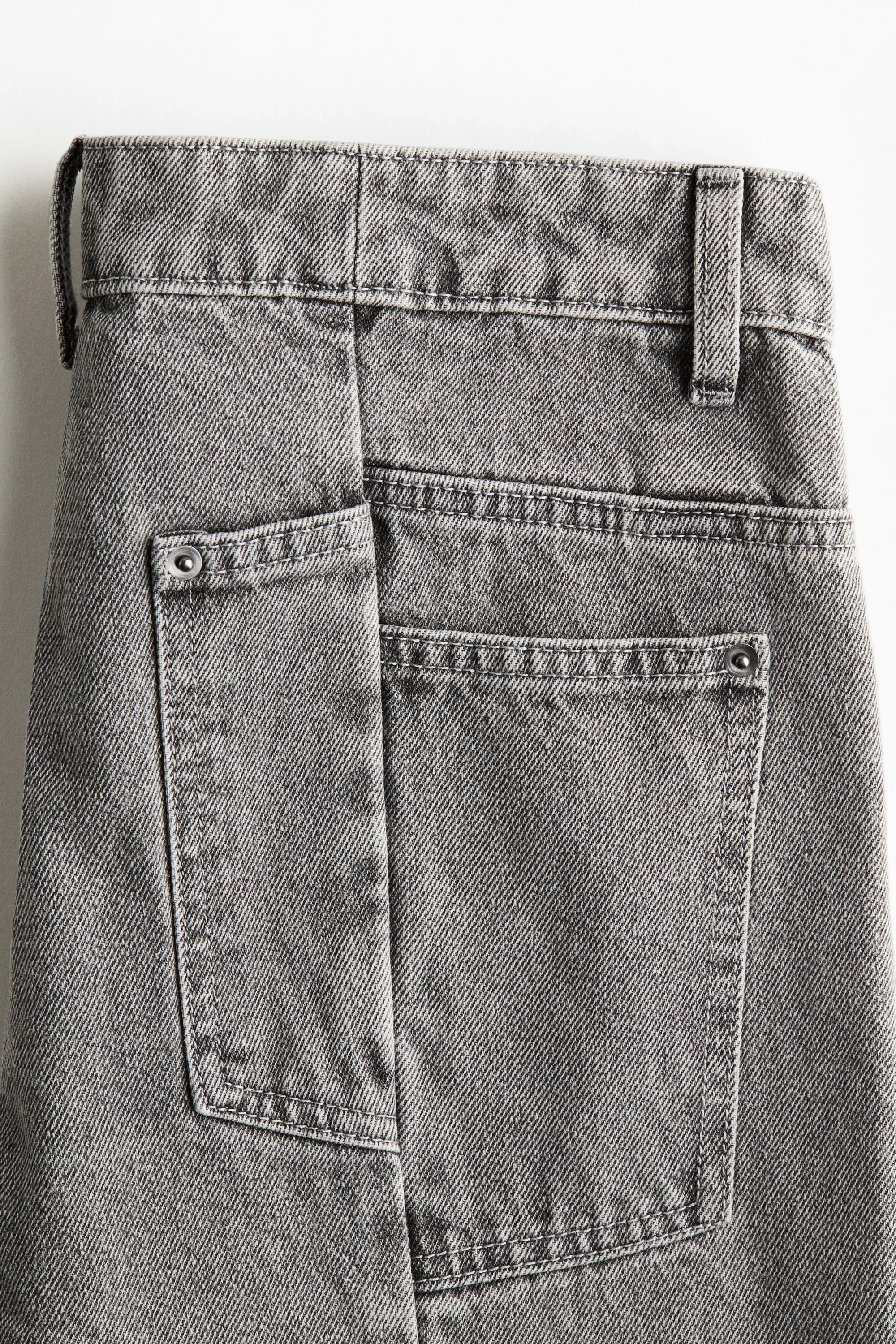 Jean avec fente en bas de jambe - Gris denim