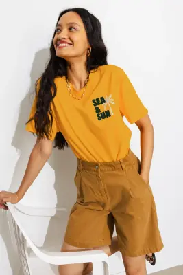 T-shirt manches courtes Femme — photo 2