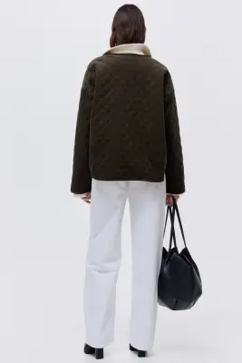 Veste oversize matelassée en velours côtelé - Vert kaki foncé — photo 3