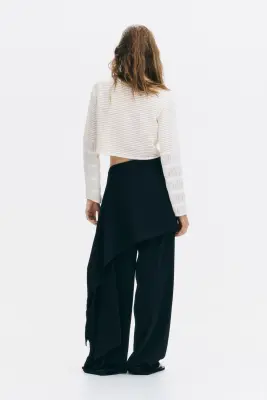 Pantalon chic avec jupe superposée - Noir — photo 4
