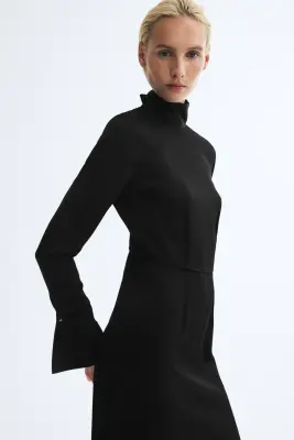 Open-back satin twill dress - Noir — photo 4