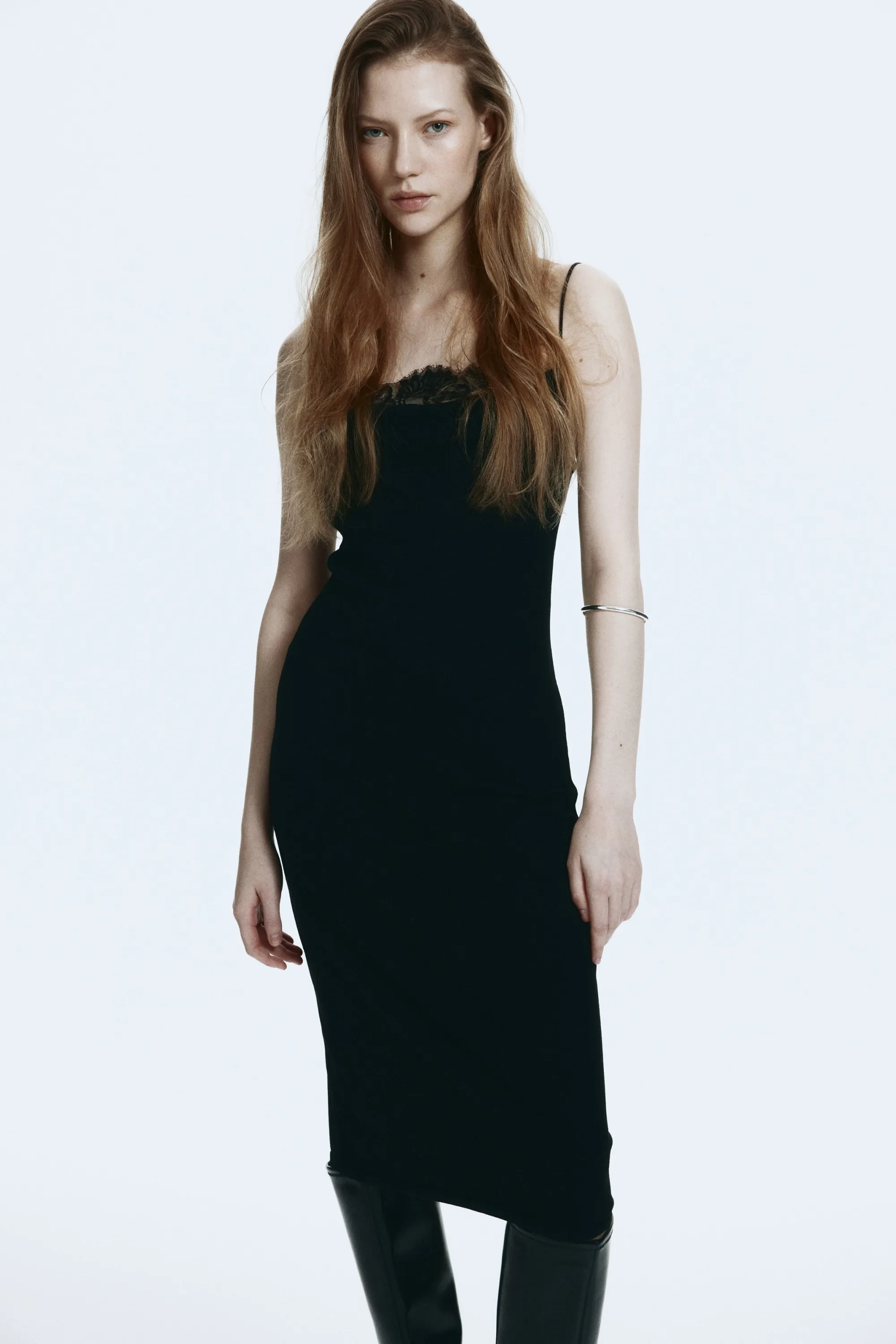 Robe avec dentelle - Noir