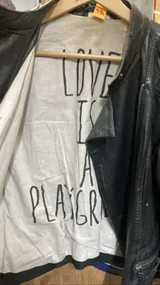 Veste en cuir noir pour femme — photo 2