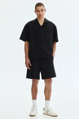 Chemise Relaxed Fit avec col cubain - Noir — photo 2
