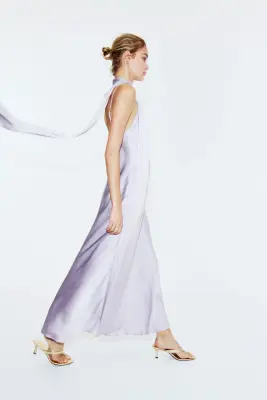 Robe à bretelles fines en satin avec écharpe - Violet clair — photo 2