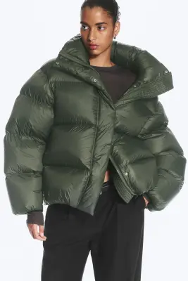 Doudoune oversize en duvet recyclé - Vert kaki foncé — photo 2