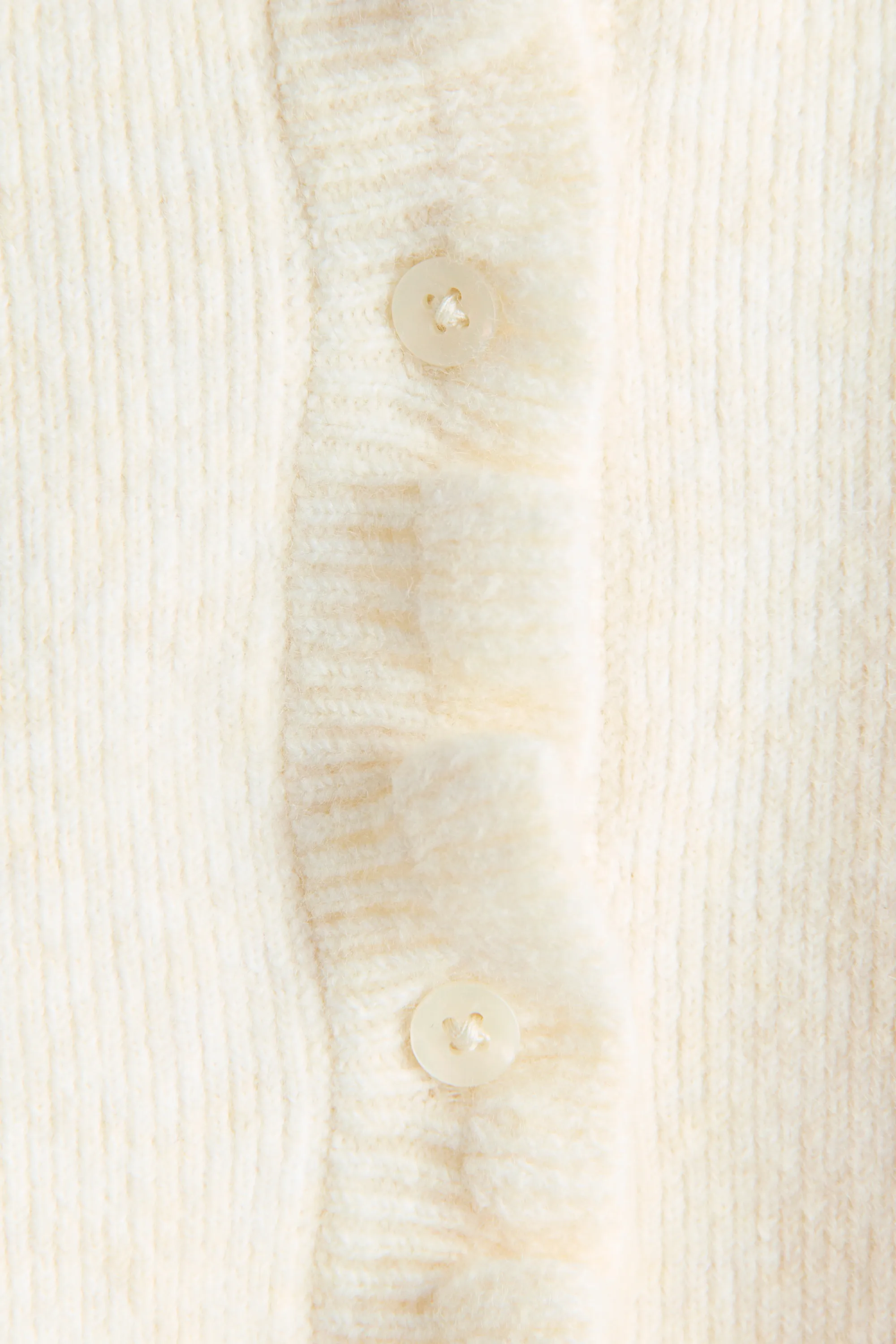Gilet avec détails volantés - Crème