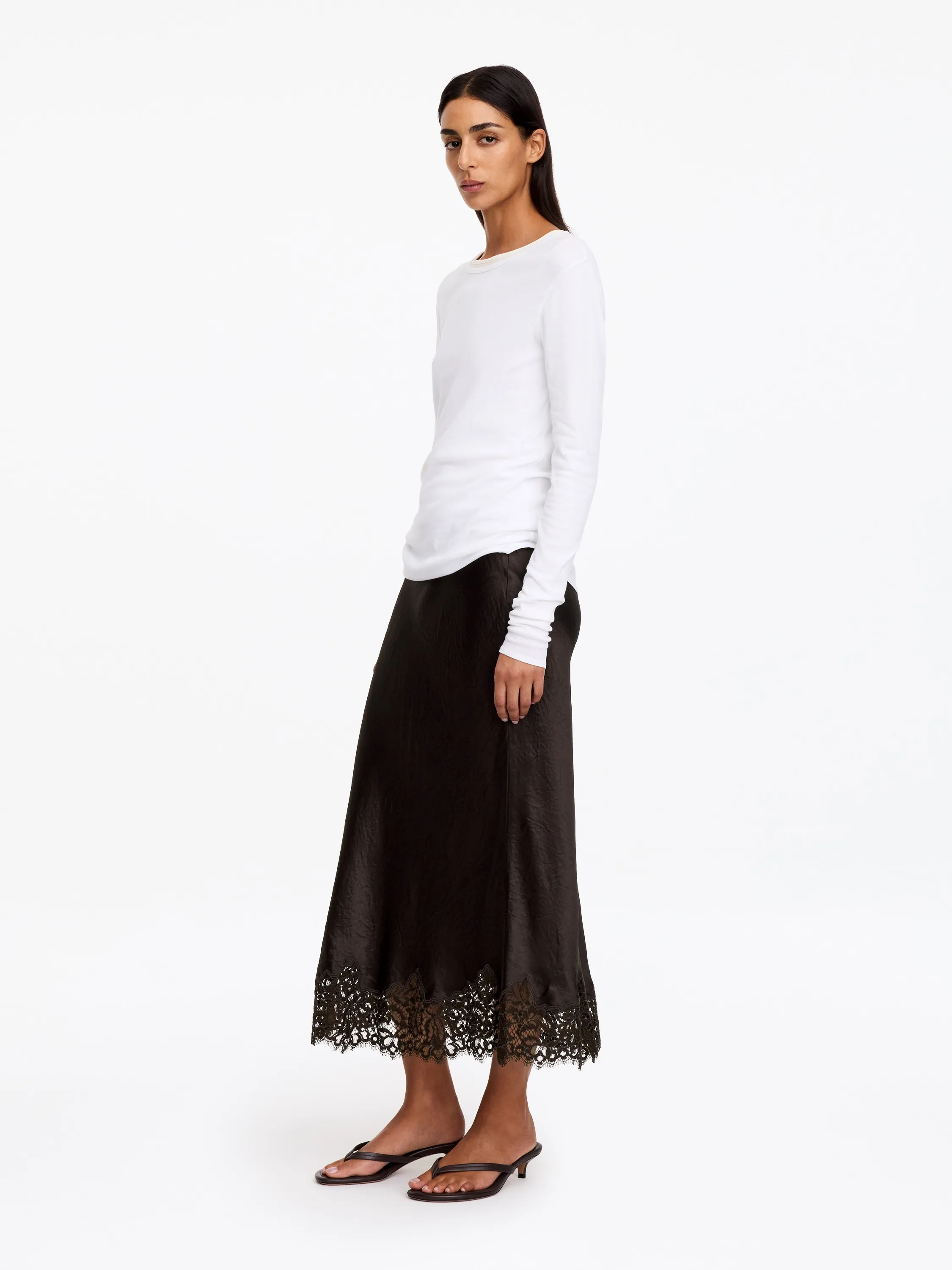 Jupe en satin avec finition en dentelle - Marron foncé
