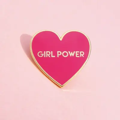 Pin's Girl Power – Coucou Suzette