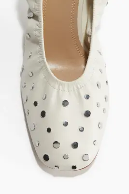 Escarpins cloutés façon ballerines - Crème/argenté — photo 1
