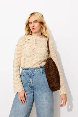 Pull court en crochet Femme — photo 3