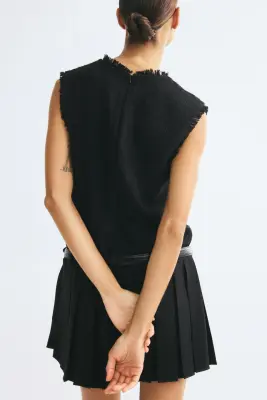 Robe en bouclette avec ceinture - Noir — photo 3