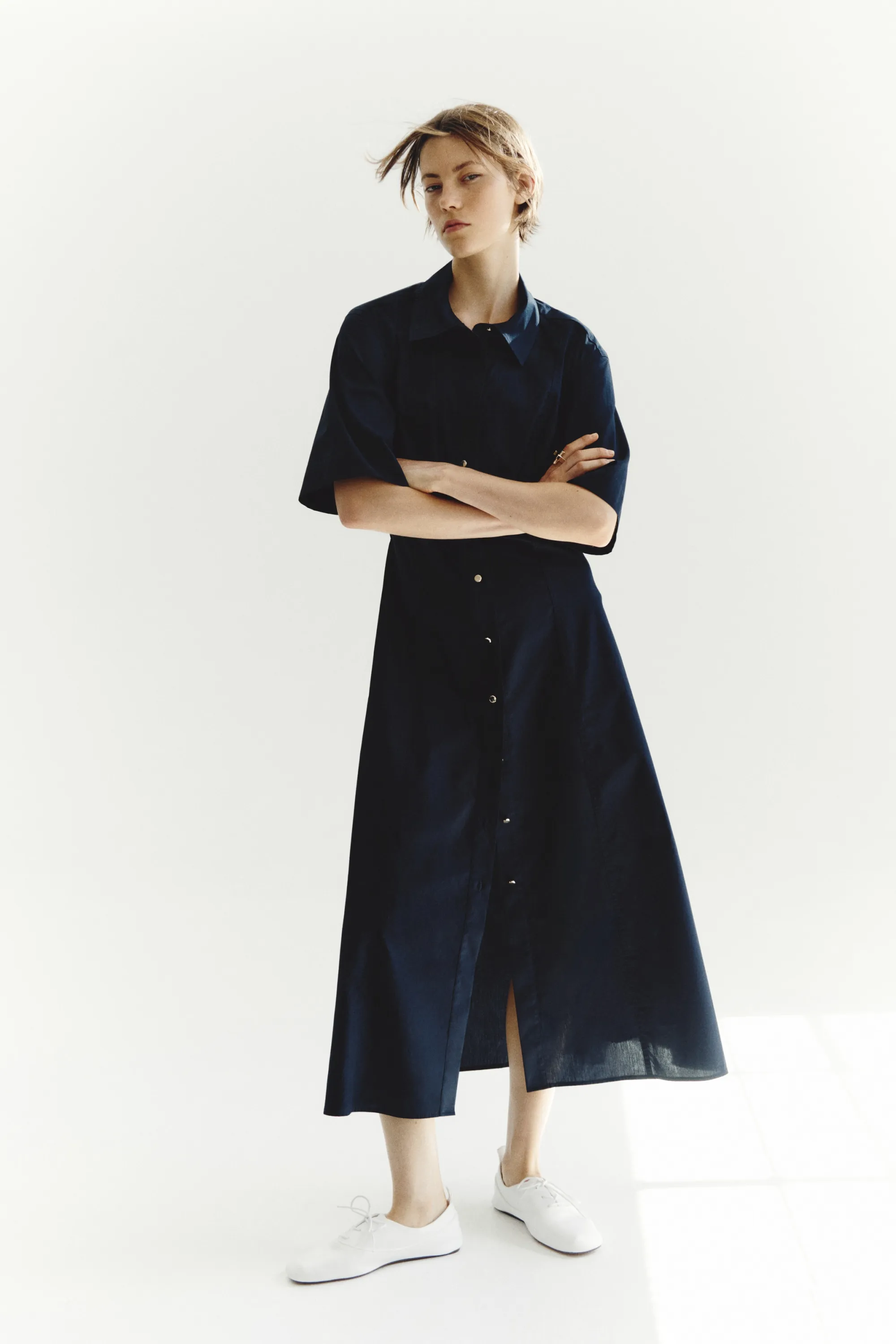 Robe en popeline avec liens à nouer dans le dos - Bleu marine