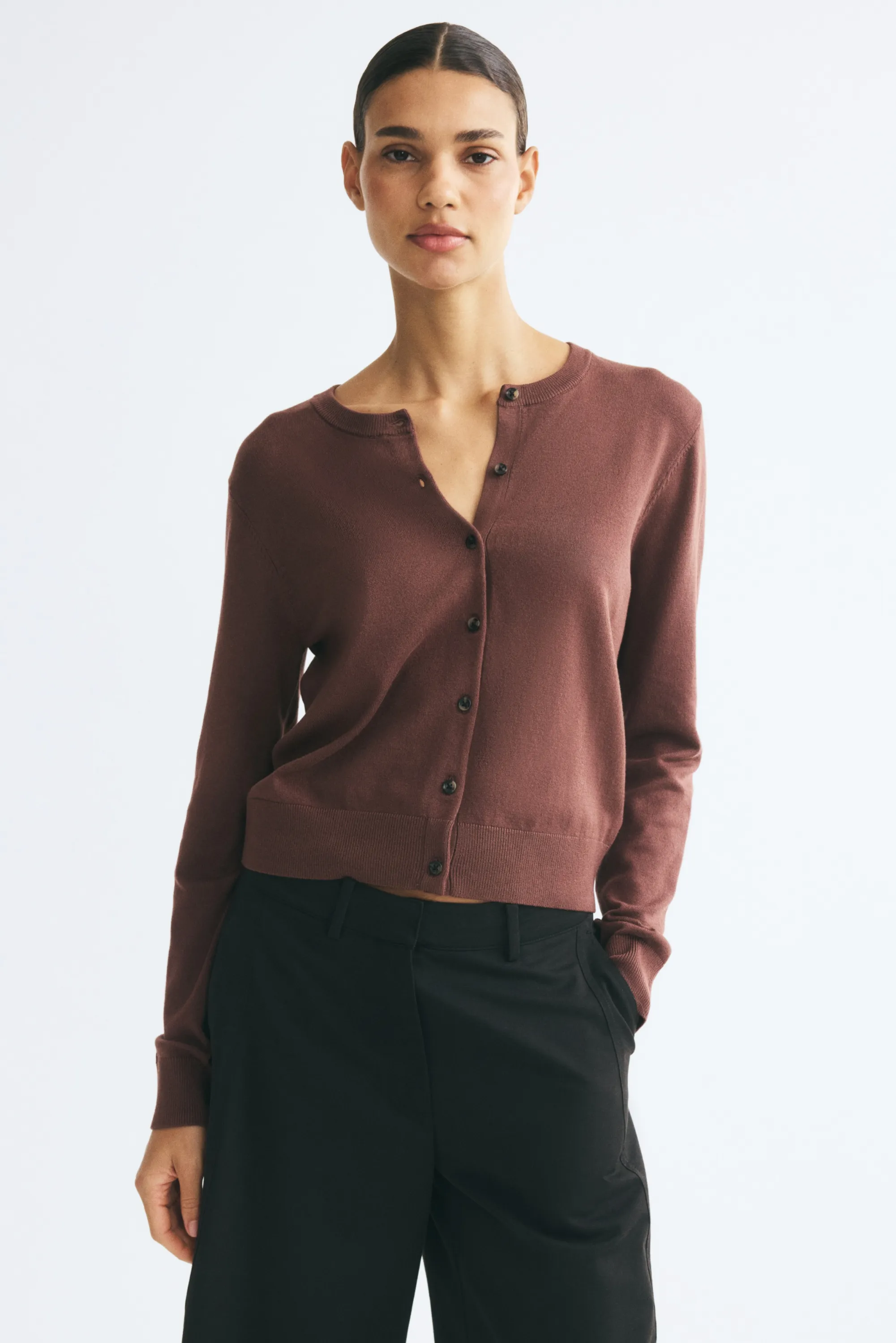 Gilet en maille fine - Marron foncé
