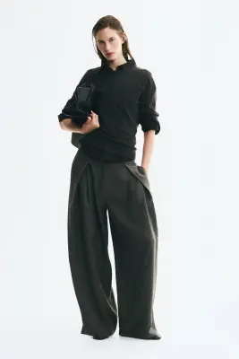 Pantalon barrel avec détails croisés - Gris foncé — photo 1