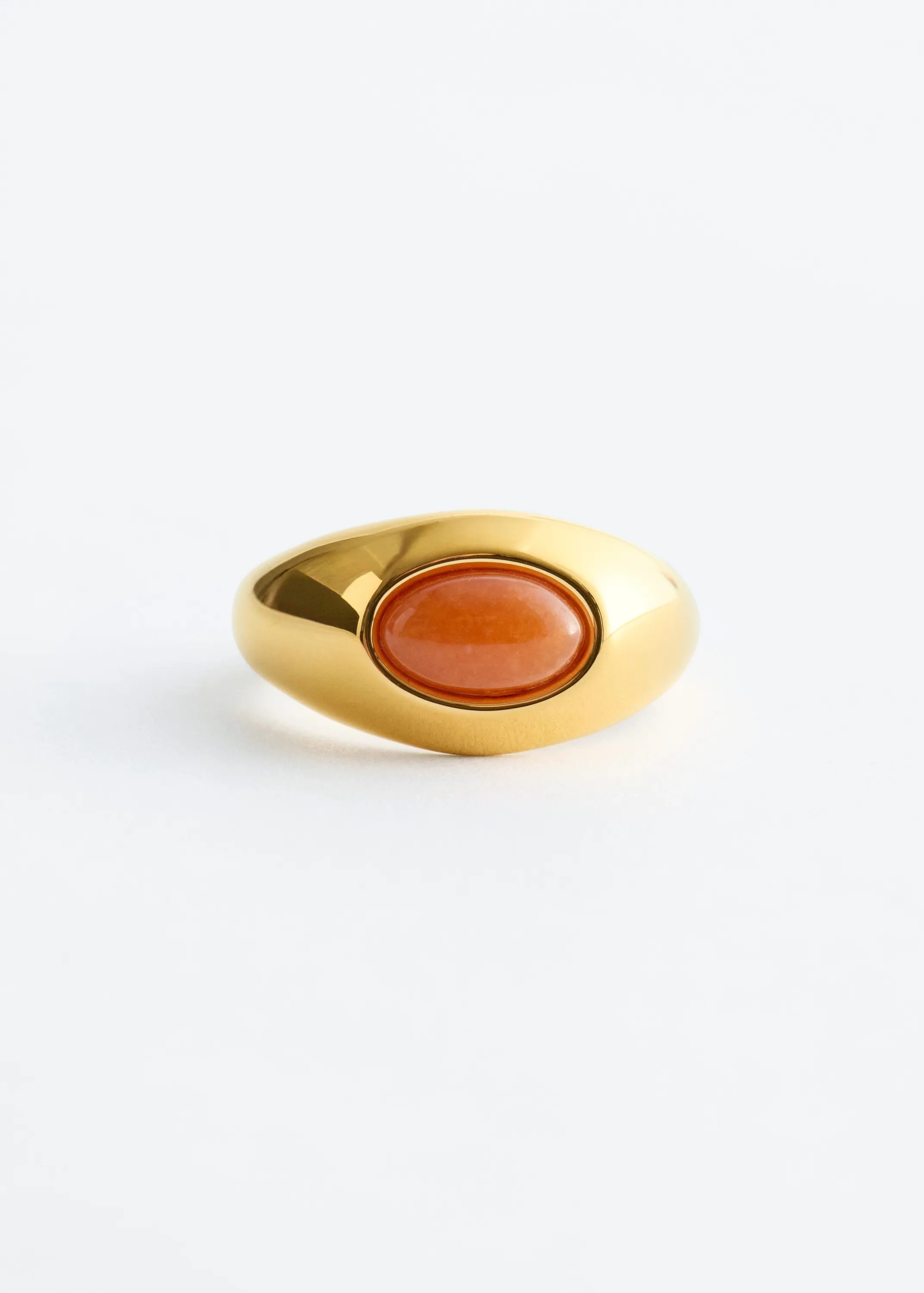 Bague ornée d'une aventurine - Doré