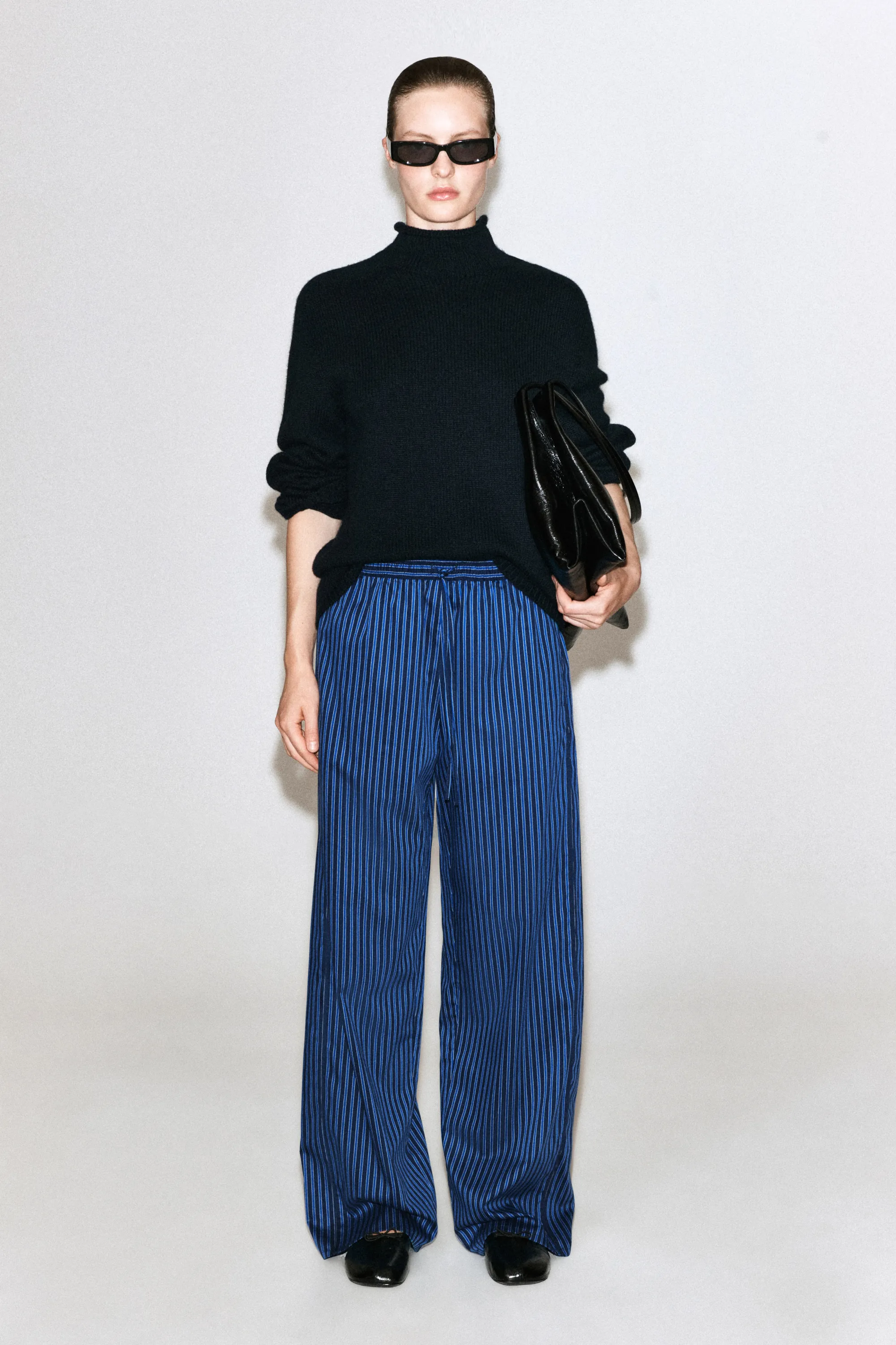 PANTALON RAYÉ À PASSEPOILS ET TAILLE ÉLASTIQUÉE - BLEU / RAYÉ