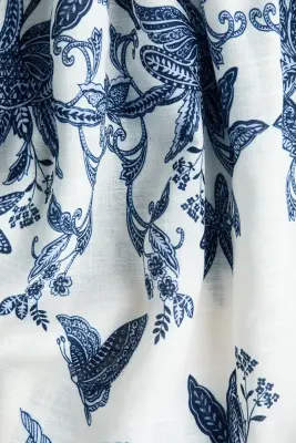 Robe avec détail à nouer - Bleu foncé/motif — photo 3