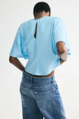 Blouse en satin avec manches papillon - Turquoise clair — photo 3