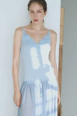 Top à bretelles fines avec dentelle - Bleu clair — photo 1