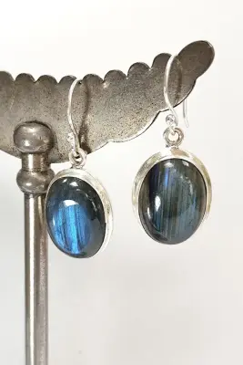 Boucles d’oreilles en labradorite et argent 925 — photo 3