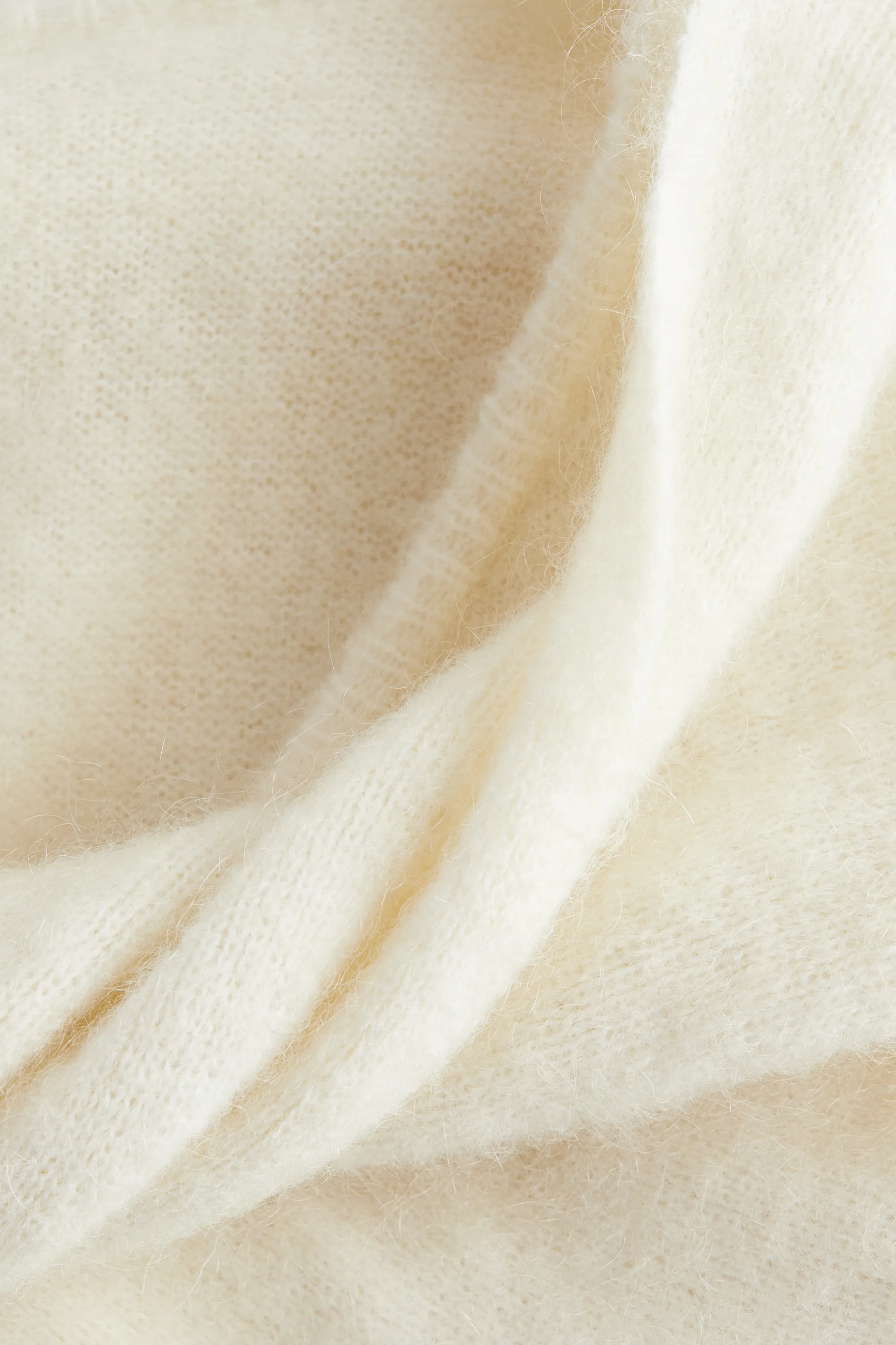 Top en mohair mélangé avec détail torsadé - Crème