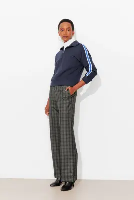 Pantalon large à carreaux — photo 2