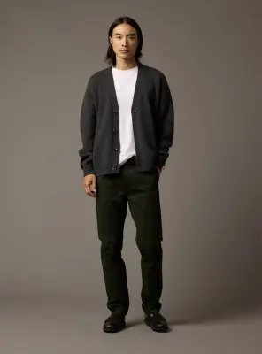 Chino Charles Evergeen — photo 1