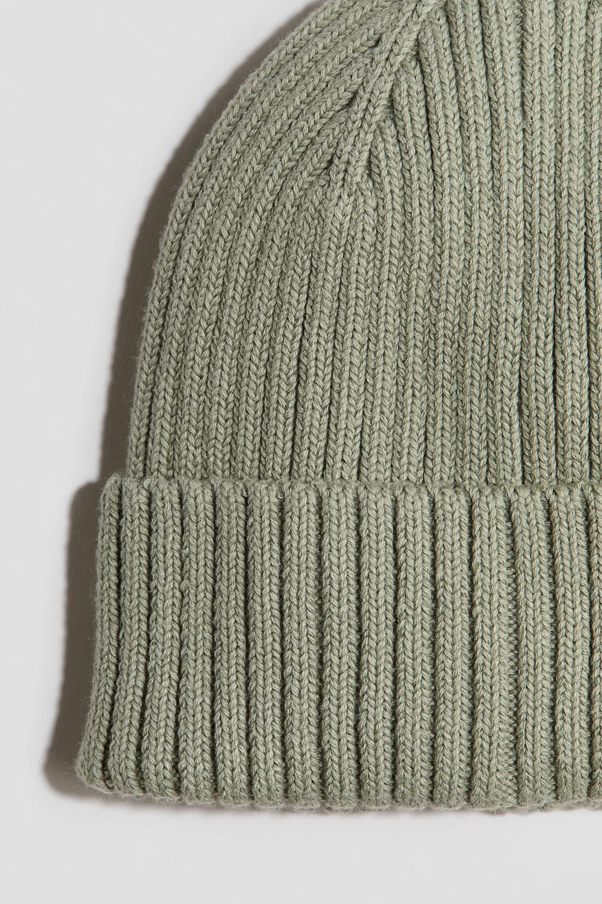Bonnet en maille côtelée - Vert sauge