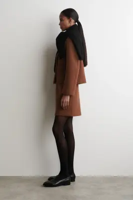MINI-JUPE EN LAINE SURPIQUÉE - BRUN — photo 1