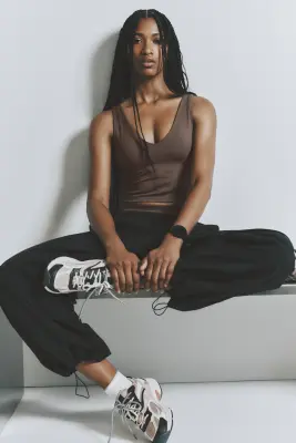 Top de sport avec soutien-gorge SculptMove™ - Fumée — photo 1