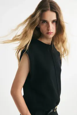 Pull sans manches - Noir — photo 1