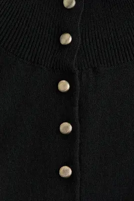 Pull en maille fine avec col cheminée - Noir — photo 4