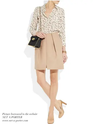 Petit sac SALLY en cuir grainé noir et chaîne dorée Px boutique 1320€ — photo 2
